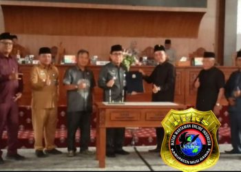 Wali Kota, H.SN Prana Putra Sohe dan DPRD Tanda Tangani APBD Kota Lubuklinggau Tahun 2022, Sah menjadi Perda